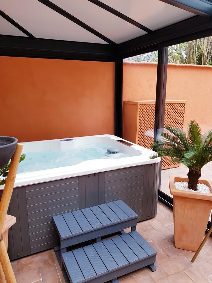 Riad Spa "Les Portes De L'Orient" تور المظهر الخارجي الصورة